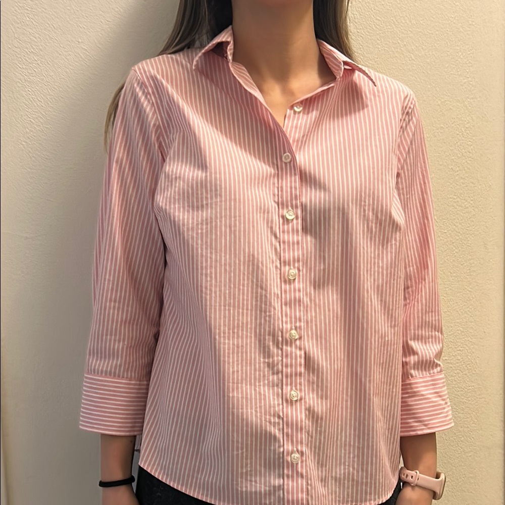 Land's End No Iron Peach Pink and White Casual Button Down Shirt with Stripes
